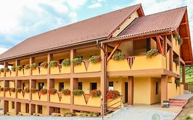 Apartamente Mano Apartmanok